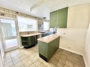 Photo 11- click for photo gallery